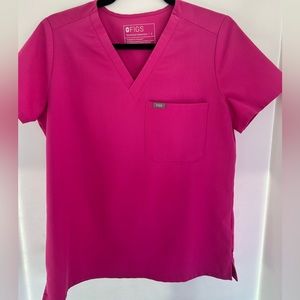 Figs electric orchid Catarina basic scrub top